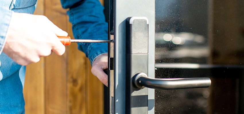 Aluminium Door Lock Replacement in Huntington Park, California